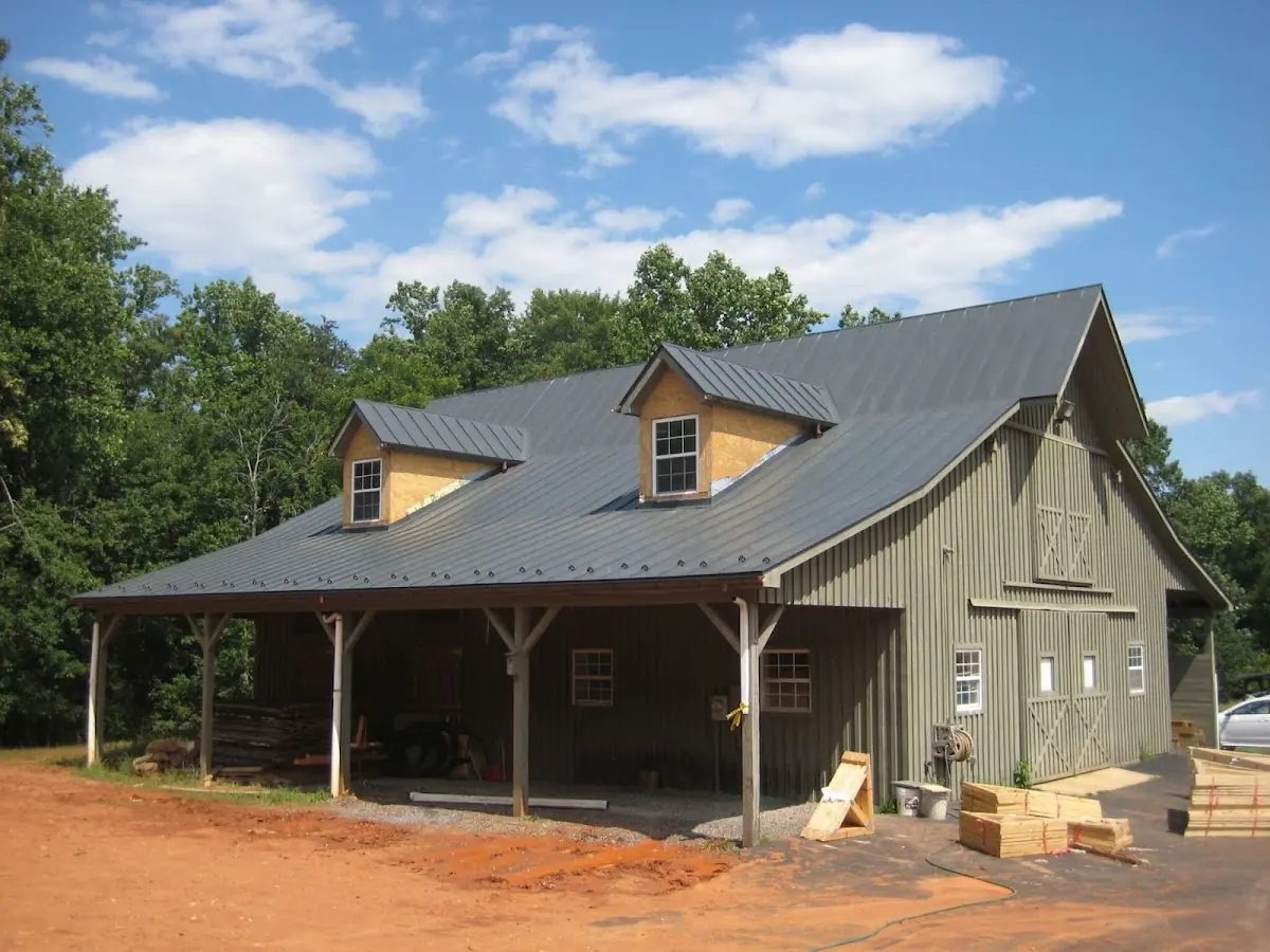 Expert Roof Coating workmanship in Molfait Tracts